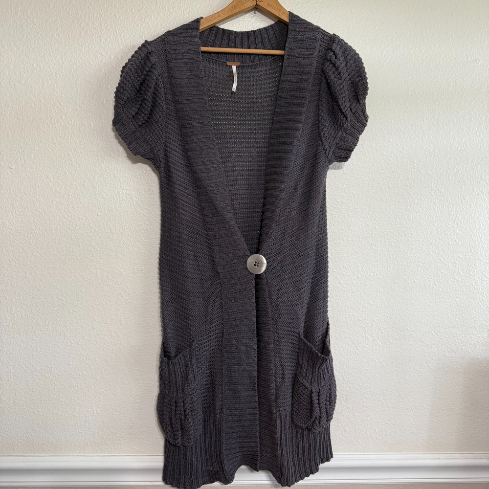 Free People Cardigan Women Medium Gray Knit Short Puff Sleeve One-Button Sweater